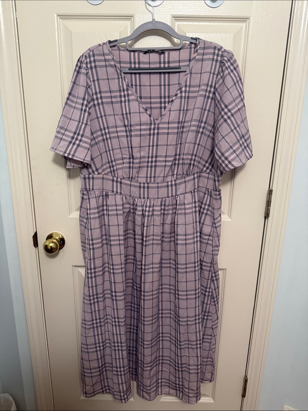 BloomChic Lavender Plaid V-Neck Midi Dress